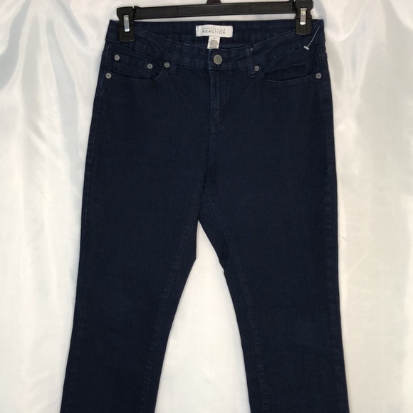 Kenneth Cole Reaction Women's Blue Straight Leg Dark Wash Stretch Jeans Size 6 - Picture 3 of 12